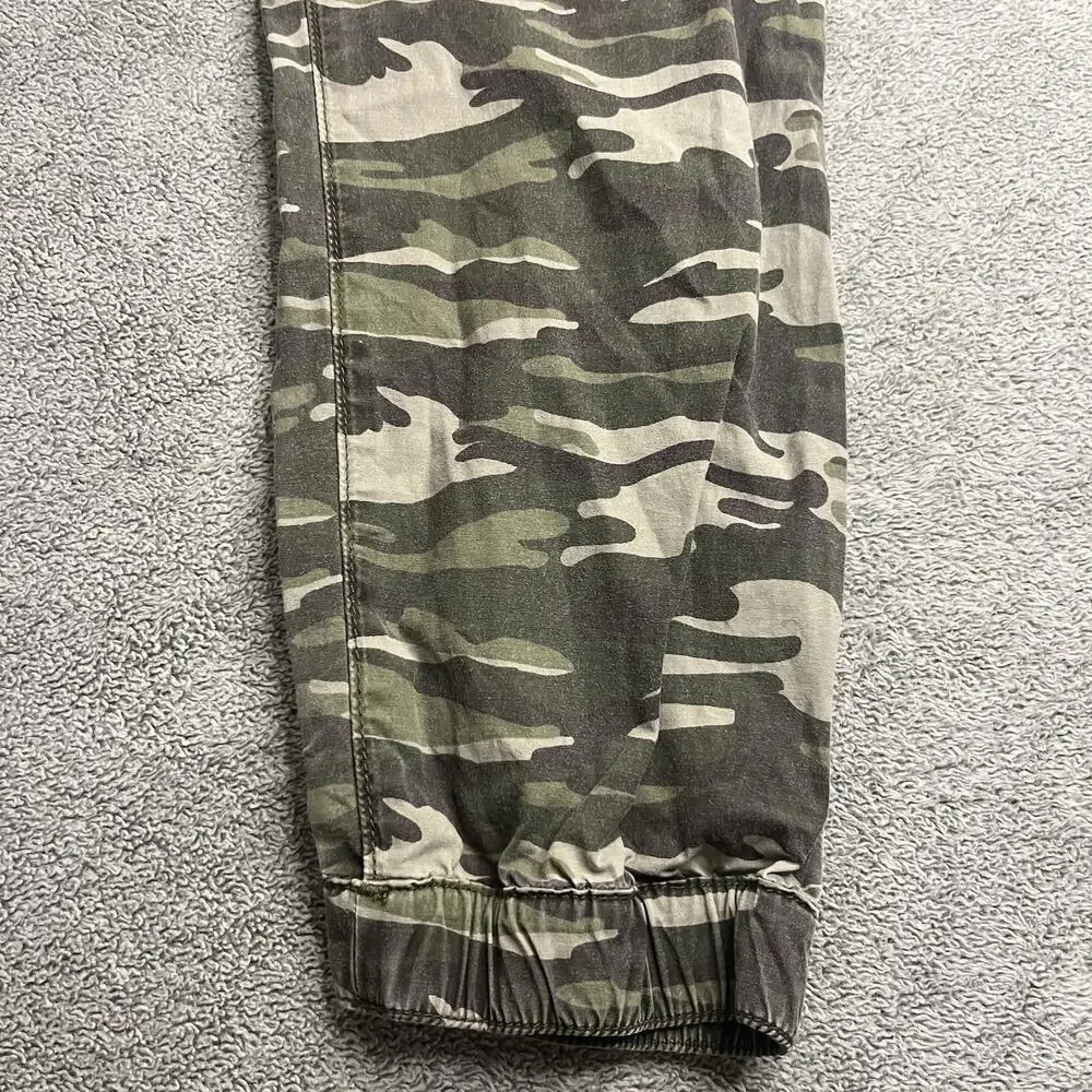 True Religion Camo Jogger Pants Men's Size L Drawstring Camouflage Sweats B342